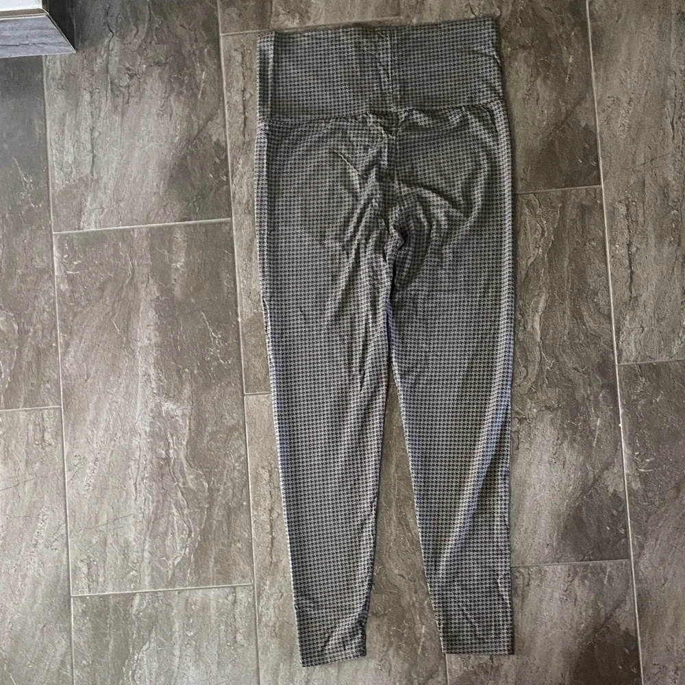 Hatch Maternity Houndstooth Checkered Leggings - Picture 2 of 3